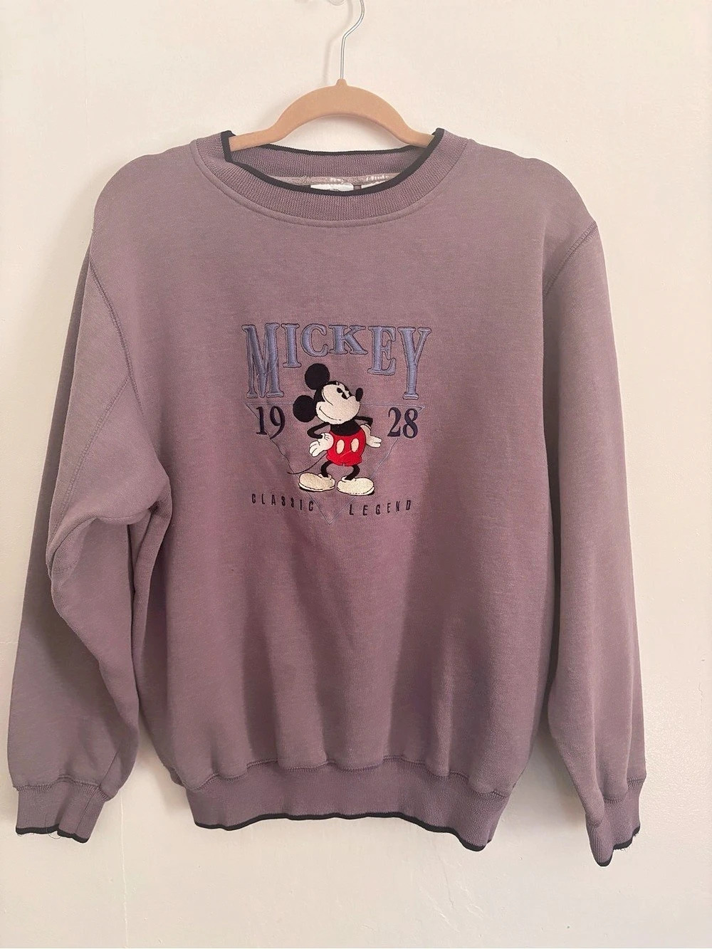 Vintage 90s Mickey & Co Disney Sweatshirt L Purple 1928 Classic Legend USA